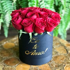 Caixa com 20 Rosas